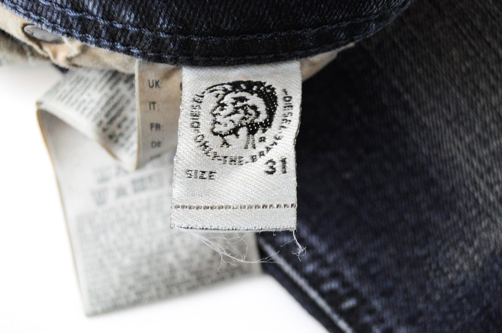 DIESEL Krayver R48XU Men Jeans W31/L32 Slim Carrot Fit Blue Stretch Jeans