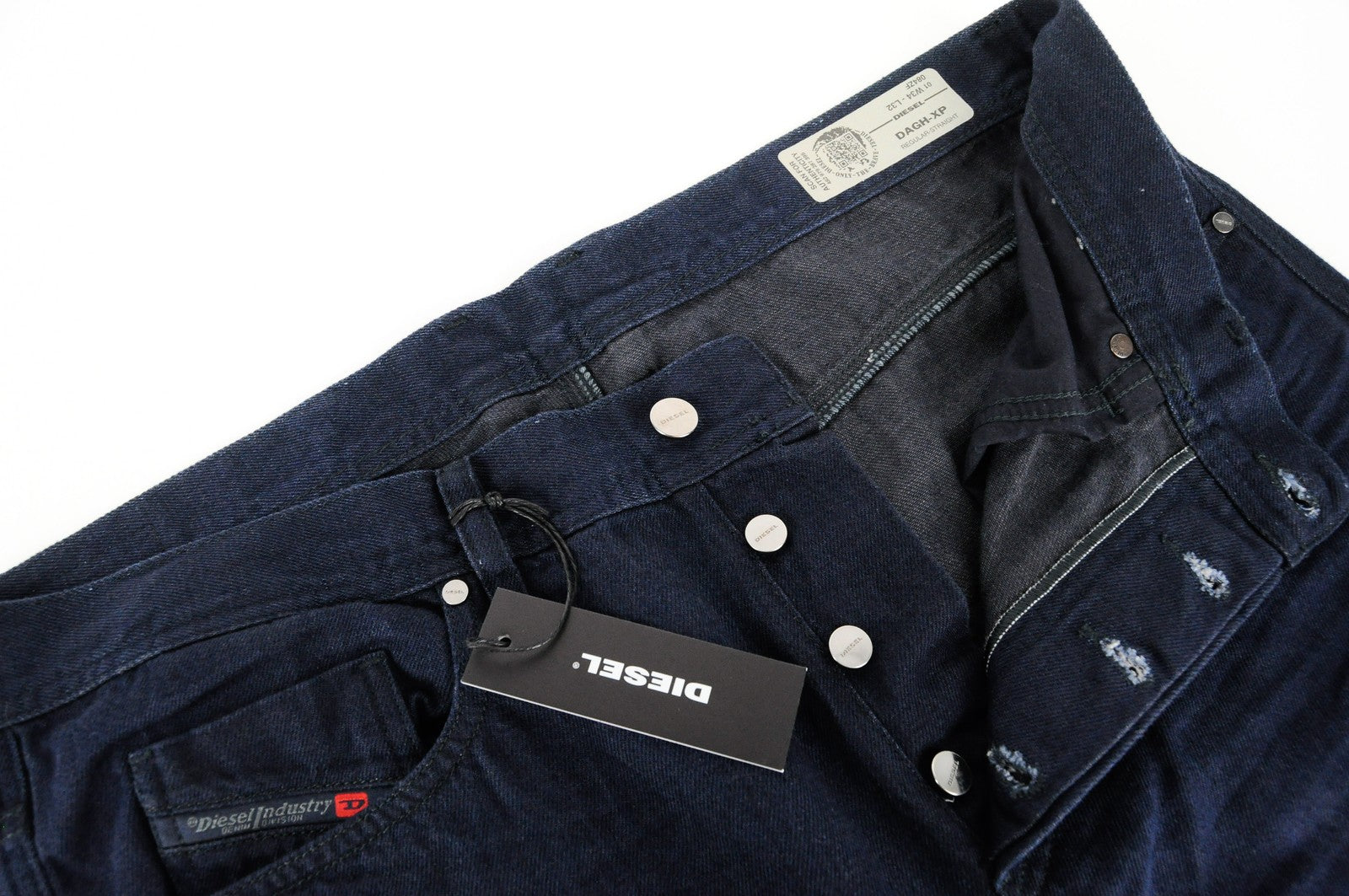 DIESEL Dagh-XP 084ZF Men Jeans W34/L32 Regular Fit Straight Dark Blue Cotton