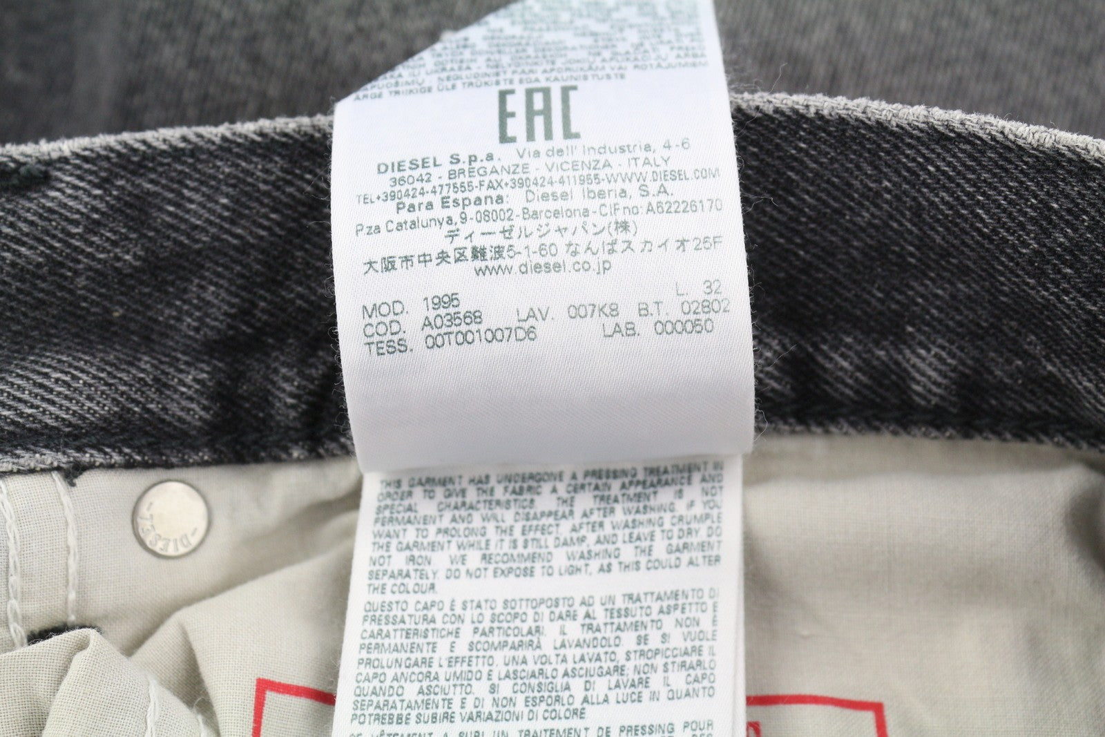 DIESEL 1995 D-SARK 007K8 Men Jeans W34/L32 Slim  Straight Distress Grey RRP195