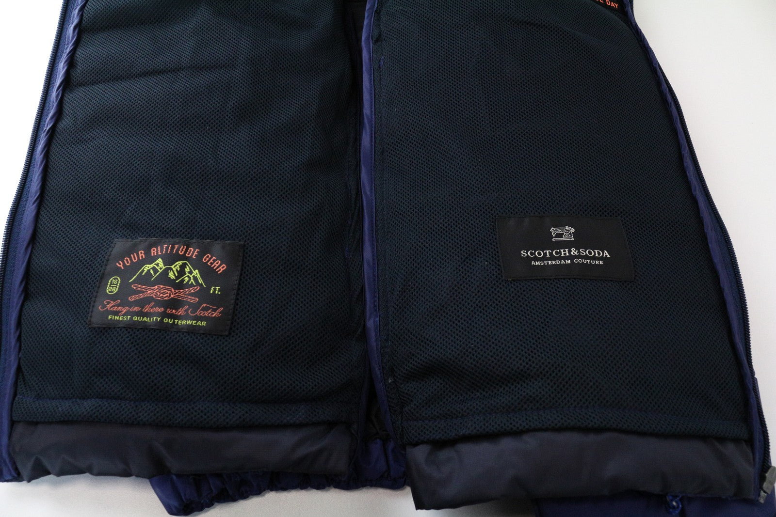 SCOTCH & SODA Men's Jacket MEDIUM Quilted Blue Padded Short Length Lined Casual