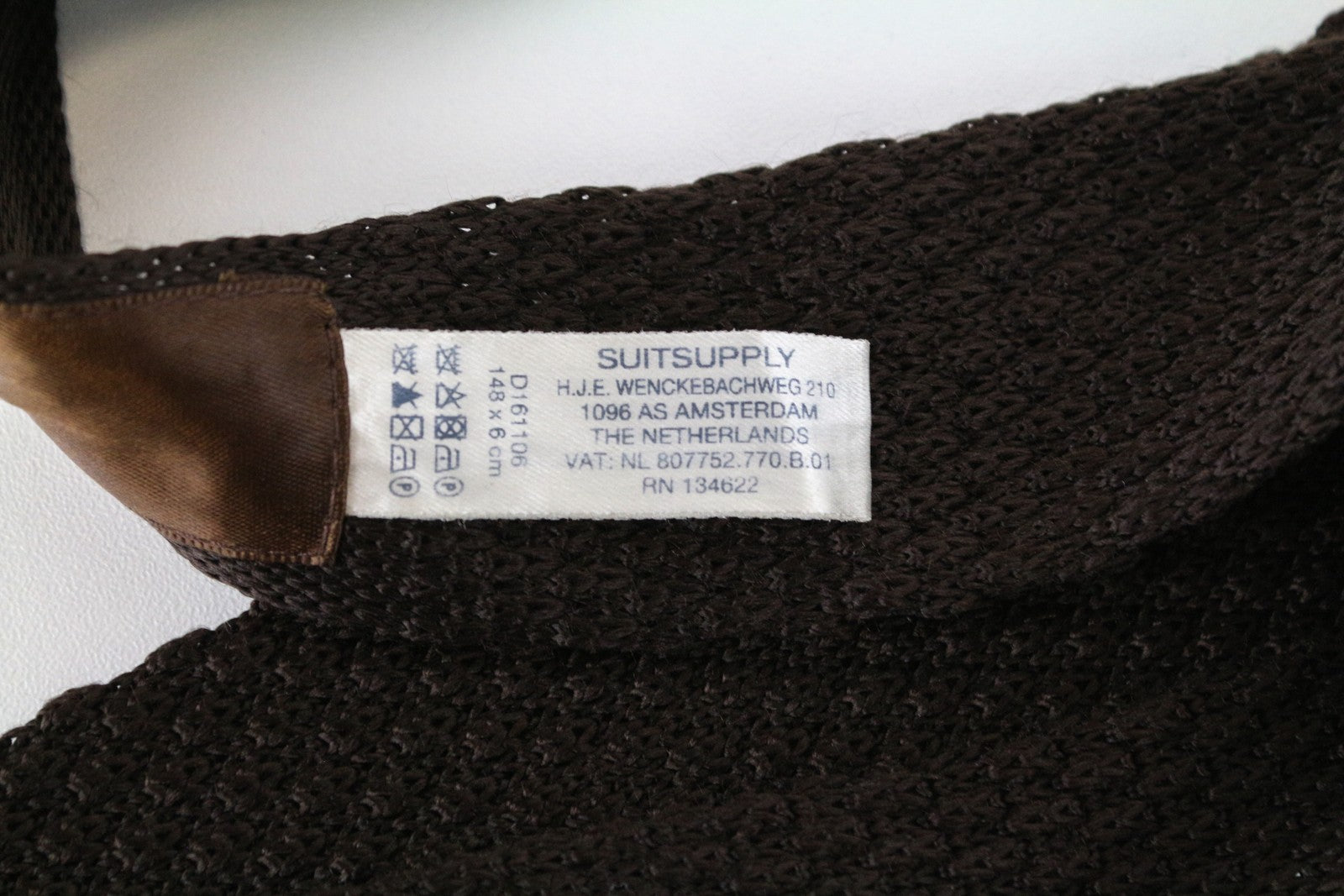 SUITSUPPLY Men's Tie 148 x 6 cm Pure Silk Knitted Classic Square-End Dark Brown