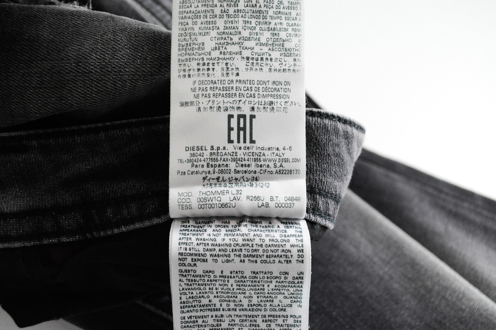 DIESEL Thommer R266U vyriški džinsai W38/L32 Slim Fit, plėšytos, pilkos, tamprios 