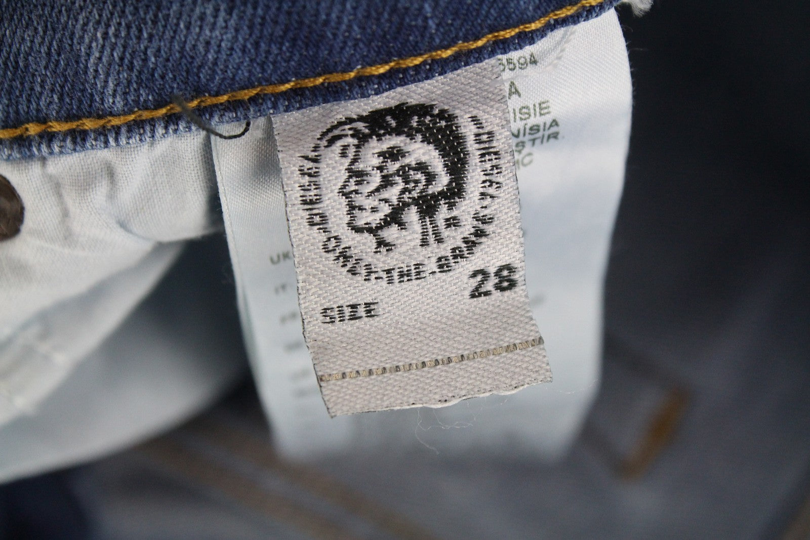 DIESEL Tepphar-X R8XA3 Men's Blue Jeans W28/L34 Slim Carrot Fit Washed Stretch