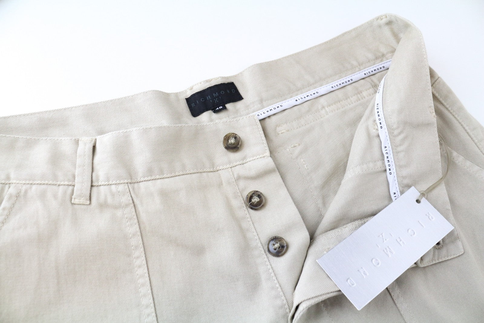 RICHMOND X Men's Shorts 48 Beige Cotton Blend Button Fly Bermuda Casual Fit