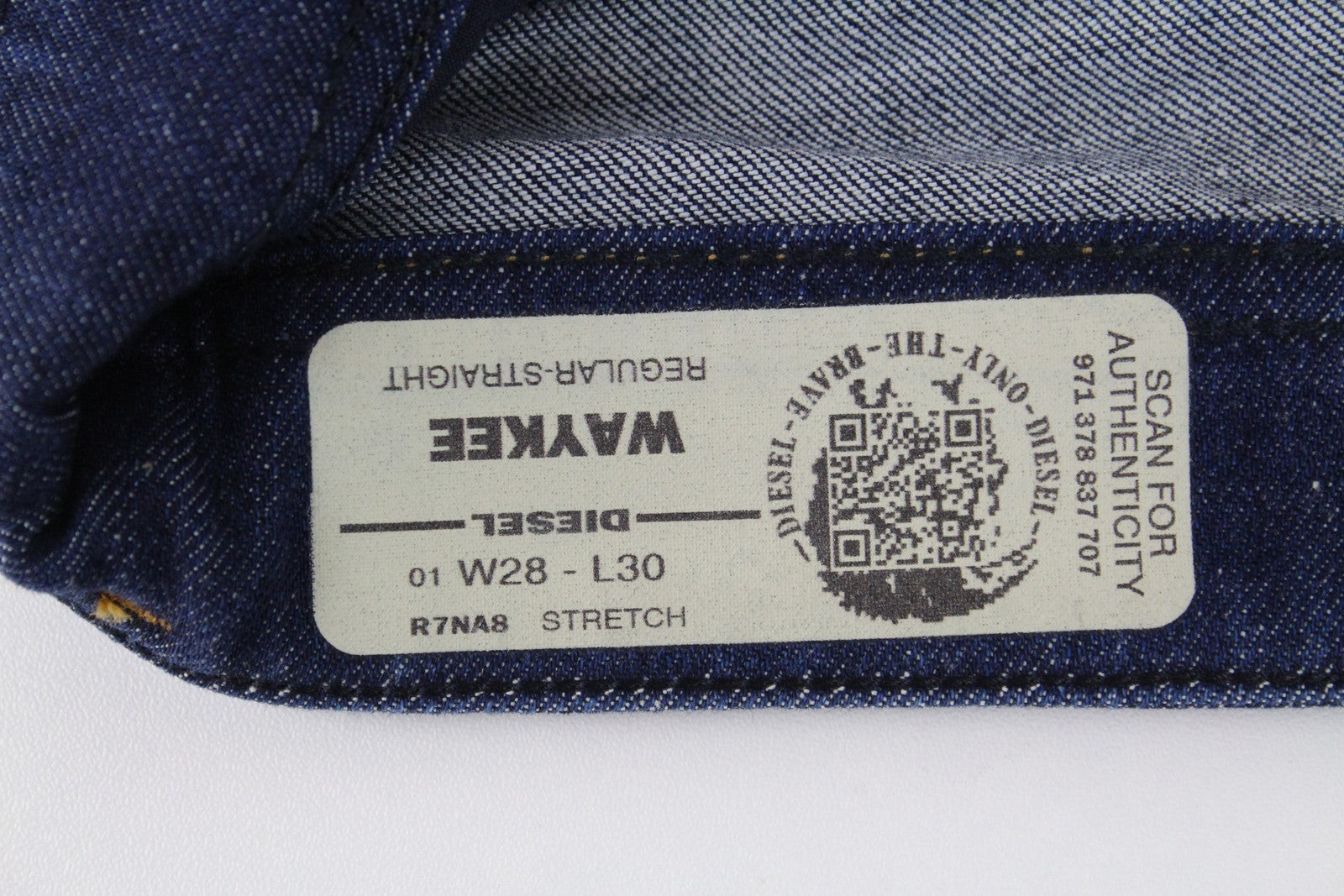 DIESEL Waykee R7NA8 Men's Jeans W28/L30 Blue Cotton Stretch Ripped Straight Fit