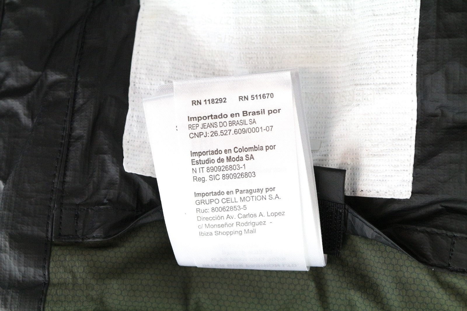 REPLAY vyriška striukė S, juoda, pamušalu, užtrauktuku, ilgomis rankovėmis, su logotipu nugaroje.