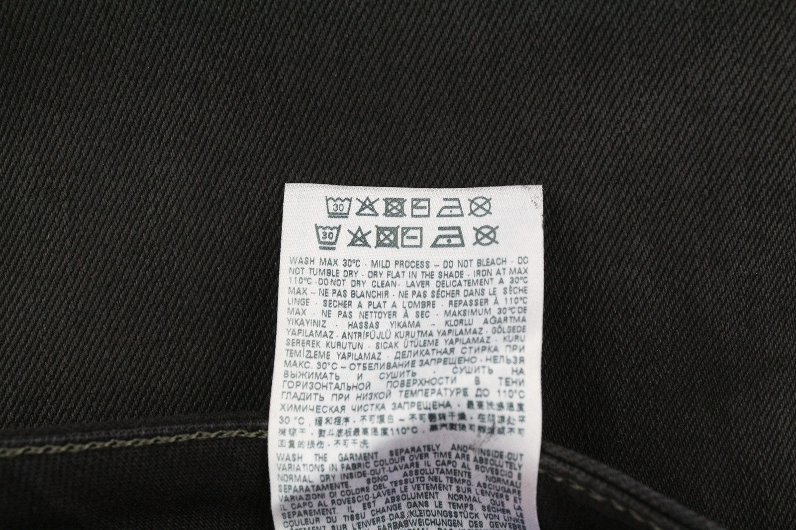 DIESEL 1979 Sleenker E09ID Men Jeans W34/L32 Slim Coated Shiny Zip Black RRP€225