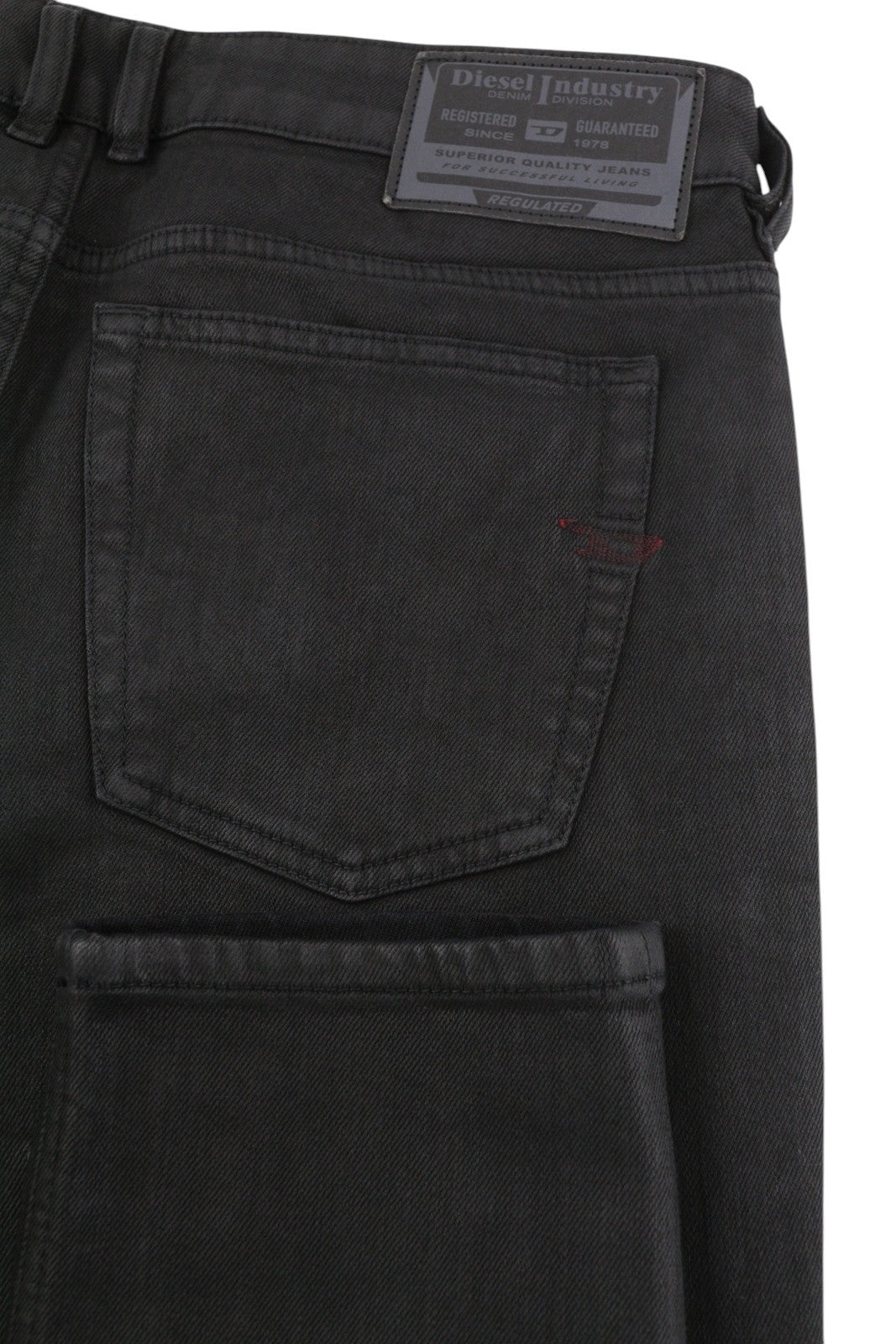 DIESEL 1979 Sleenker E09ID Men Jeans W34/L32 Slim Coated Shiny Zip Black RRP€225
