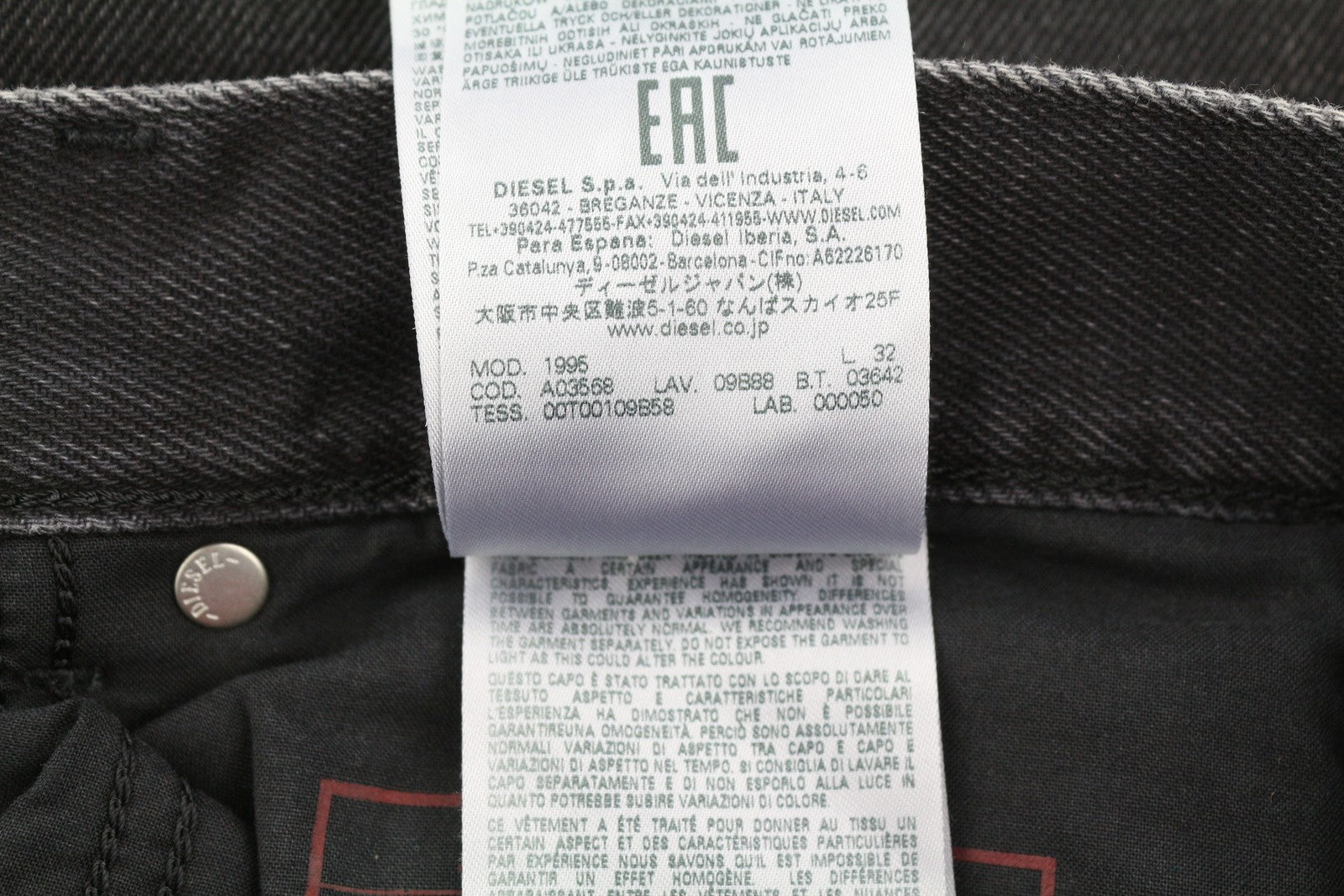DIESEL 1995 D-SARK 09B88 Men Jeans W32/L32 Slim  Straight Washed Black RRP€185