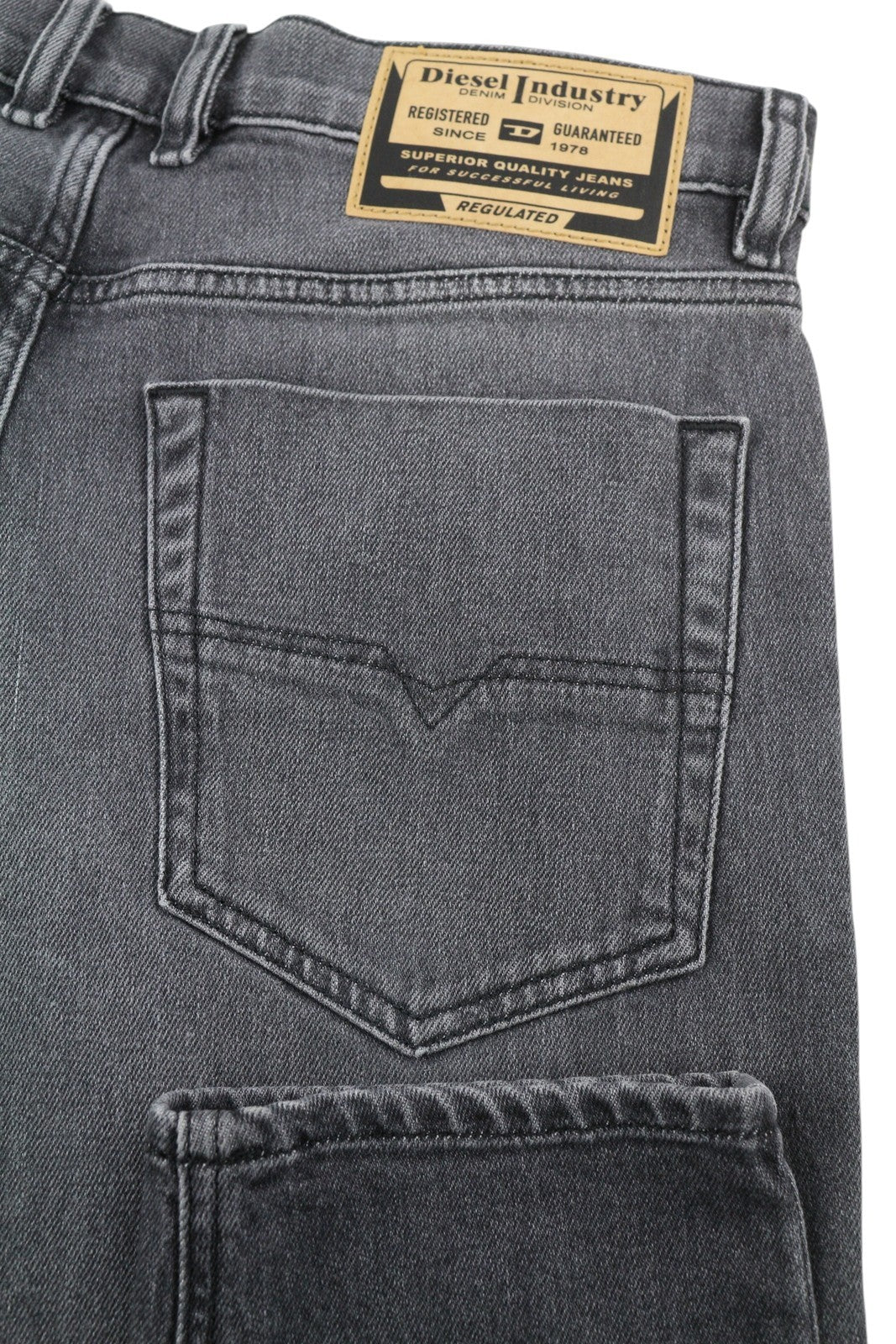 DIESEL Tepphar-X R975F Men Jeans W33/L32 Skinny  Buttoned Washed Grey RRP€175