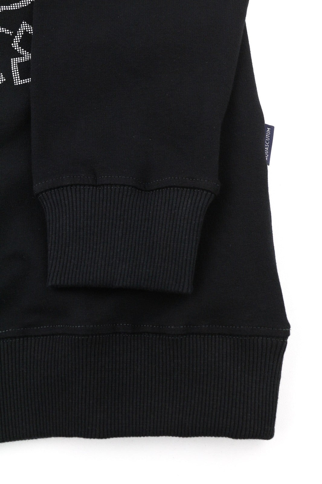 AQUASCUTUM FGIA28 Mens Sweatshirt L Black Crew Pullover Long Sleeve All Seasons