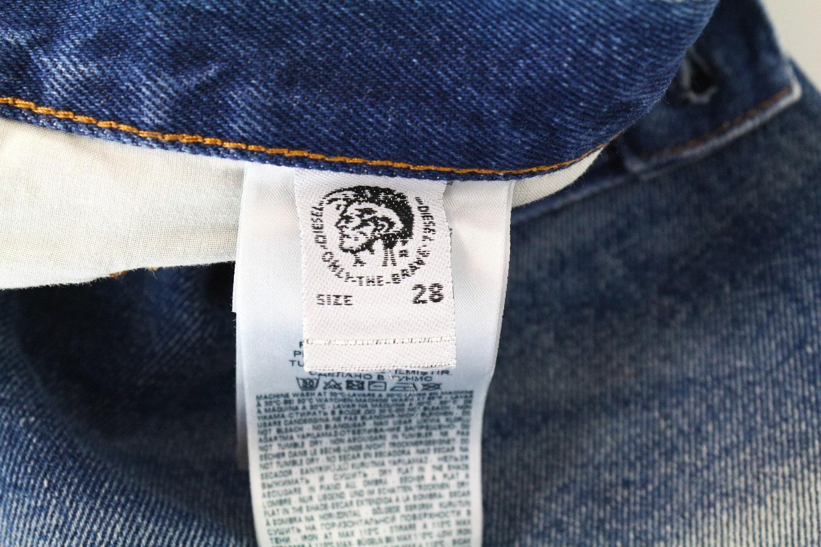 DIESEL D-Aygle 0076Y Men's Blue Washed Jeans W28 L30 Tapered Pure Cotton Fit