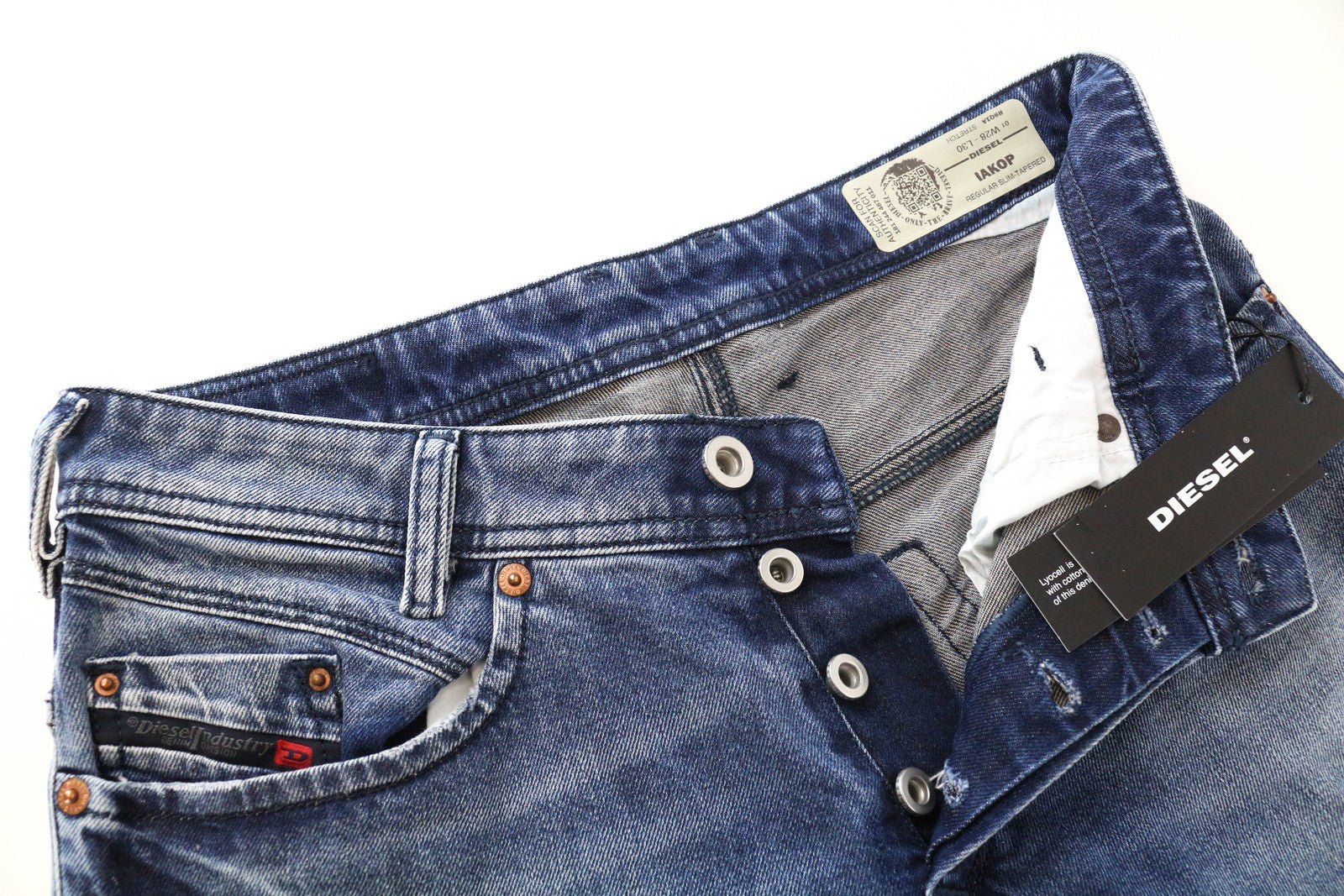 DIESEL Iakop R8Q1A Men's Slim Tapered W28 L30 Jeans Blue Cotton Stretch Ripped