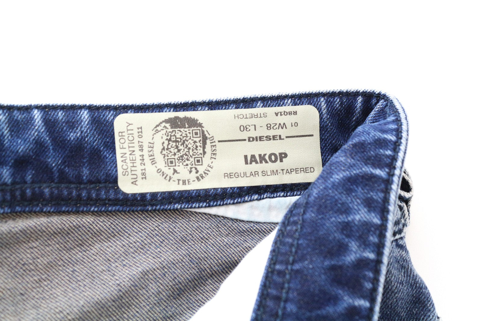 DIESEL Iakop R8Q1A Men's Slim Tapered W28 L30 Jeans Blue Cotton Stretch Ripped