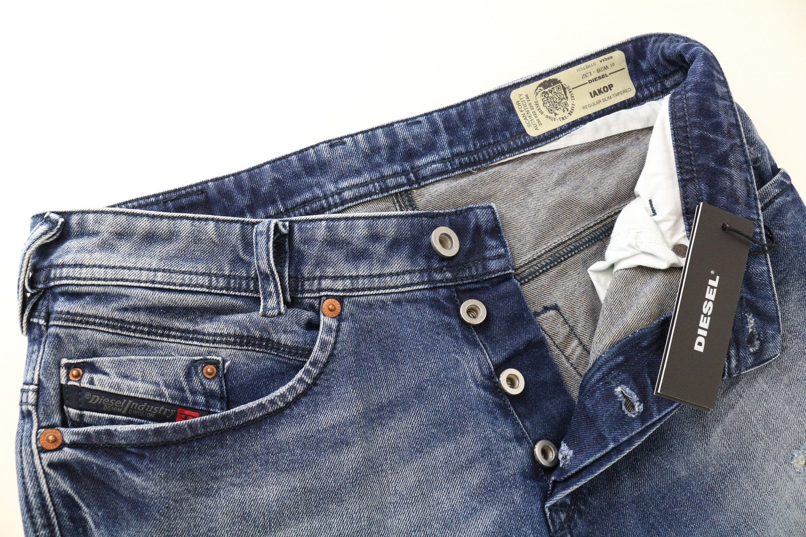 DIESEL Iakop R8Q1A Men's Ripped Blue Jeans W28 L32 Slim Tapered Cotton Stretch