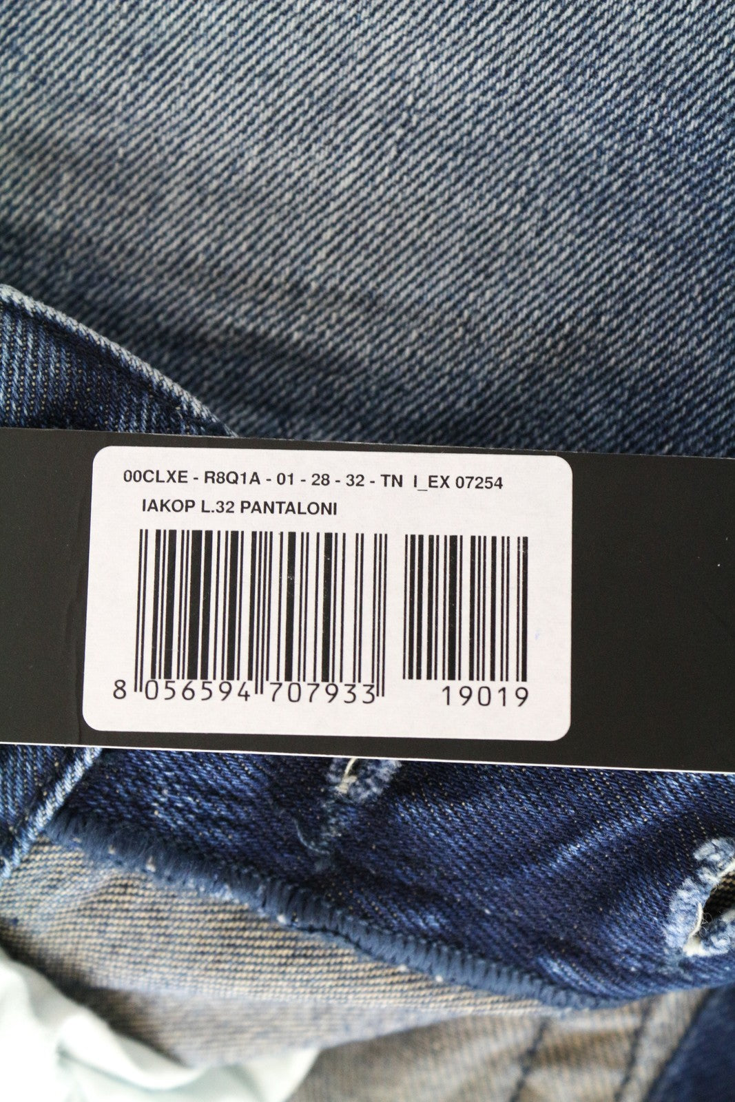 DIESEL Iakop R8Q1A Men's Ripped Blue Jeans W28 L32 Slim Tapered Cotton Stretch