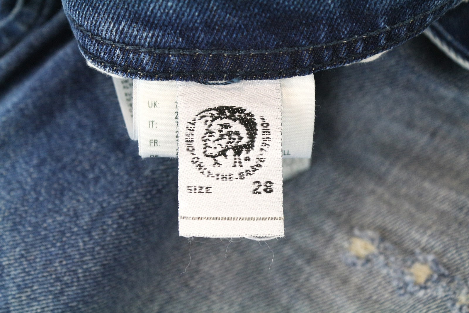 DIESEL Iakop R8Q1A Men's Ripped Blue Jeans W28 L32 Slim Tapered Cotton Stretch