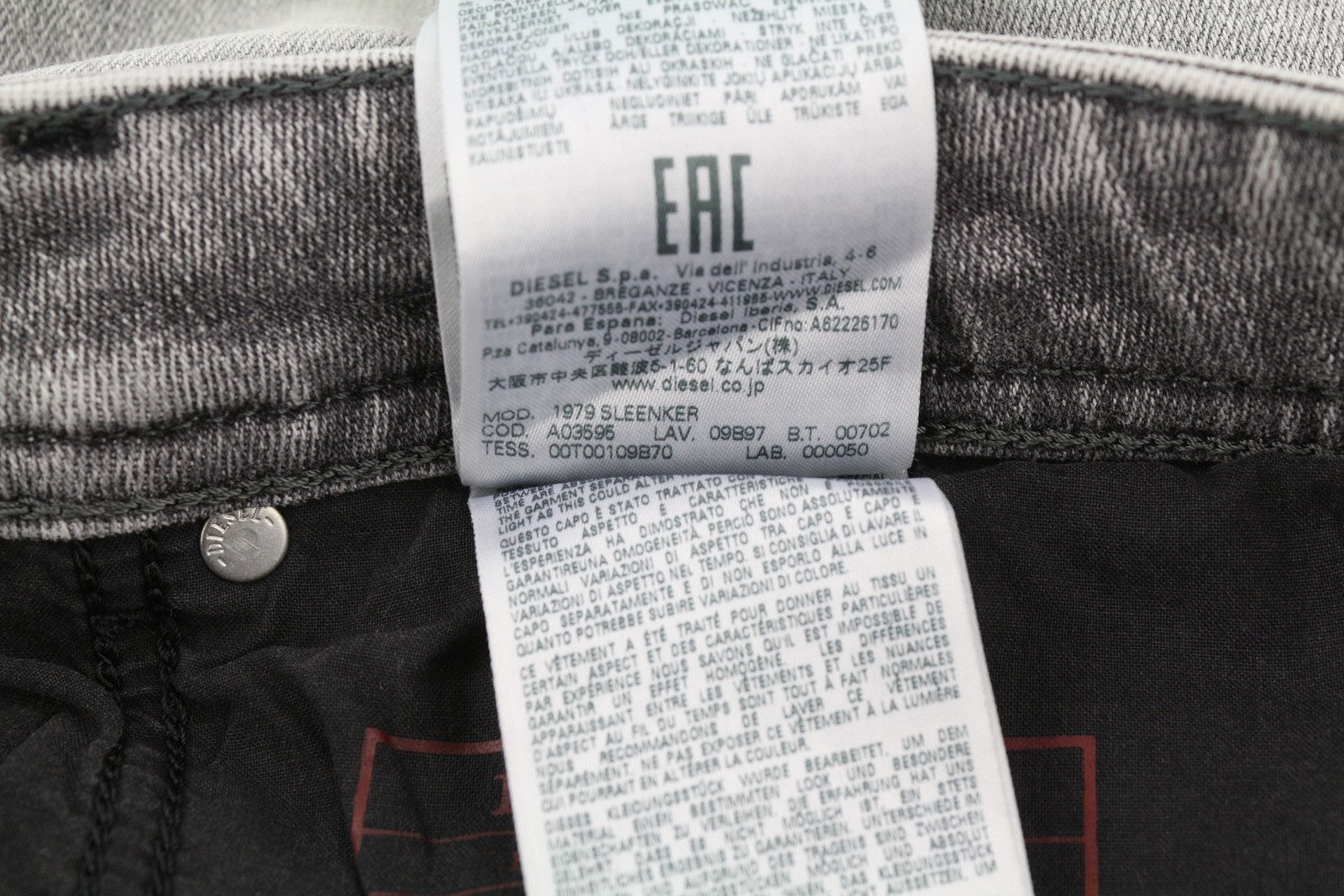 DIESEL 1979 Sleenker E9B97 Men Jeans W36/L30 Skinny Low Waist Distress RRP€250