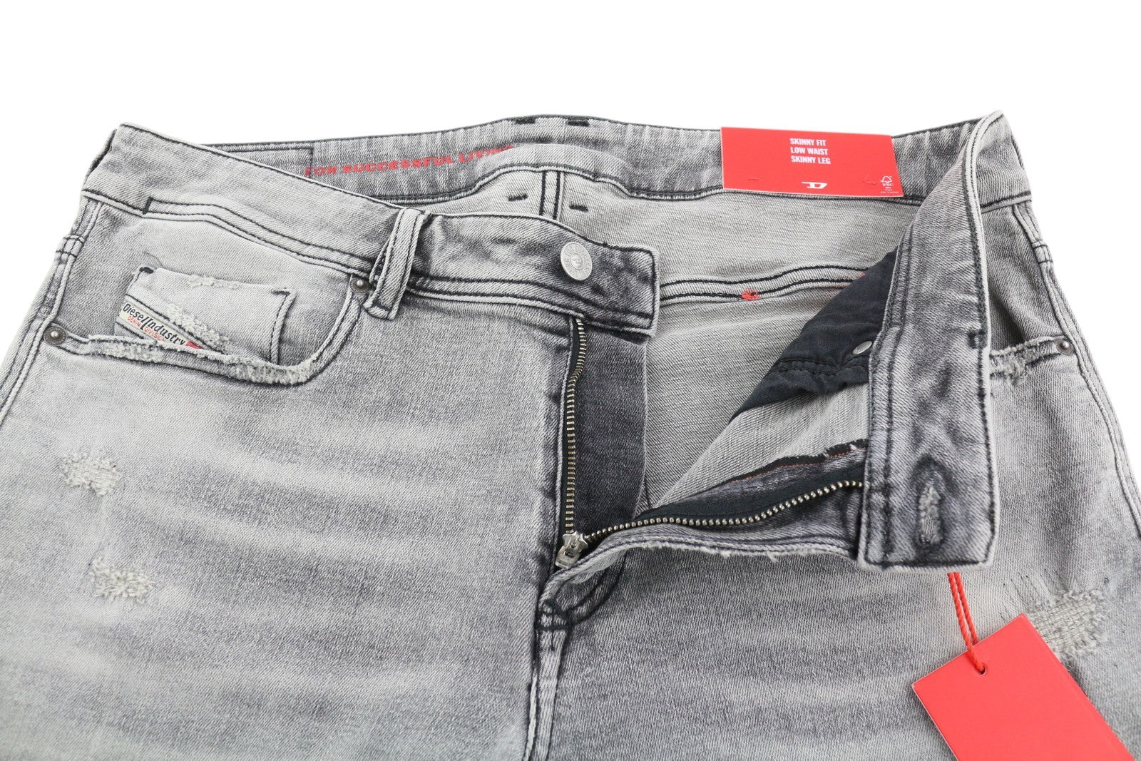 DIESEL 1979 Sleenker E9B97 Men Jeans W34/L34 Skinny Low Waist Distress RRP€250