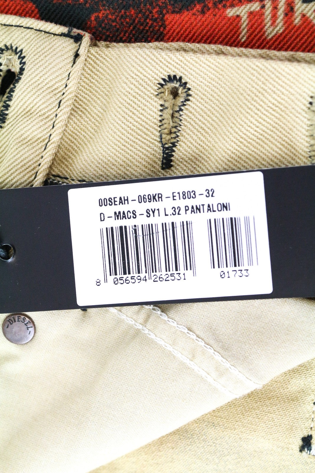 DIESEL D-Macs-SY1 069KR Men's Red Cotton Straight Jeans W32 L32 5-Pocket Pattern