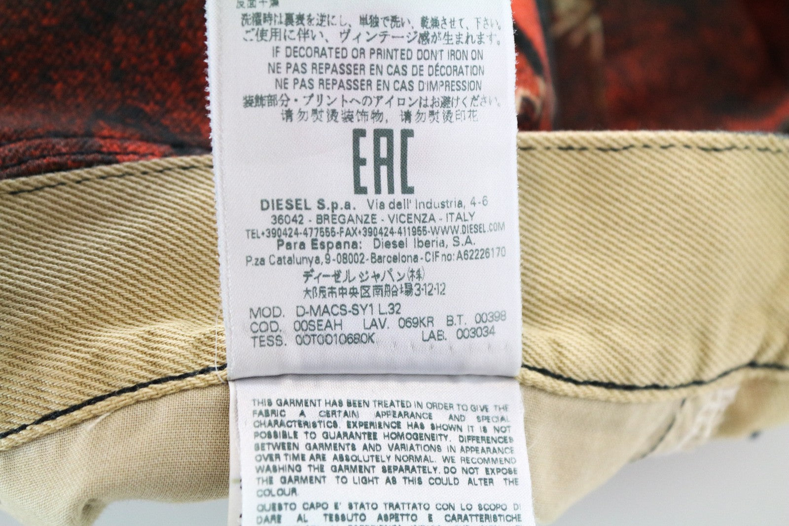 DIESEL D-Macs-SY1 069KR Men's Red Cotton Straight Jeans W32 L32 5-Pocket Pattern