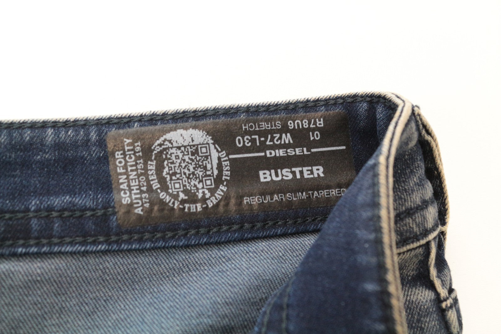 DIESEL Buster R78U6 Blue W27 L30 Slim Fit Tapered Men's Jeans Faded Distressed