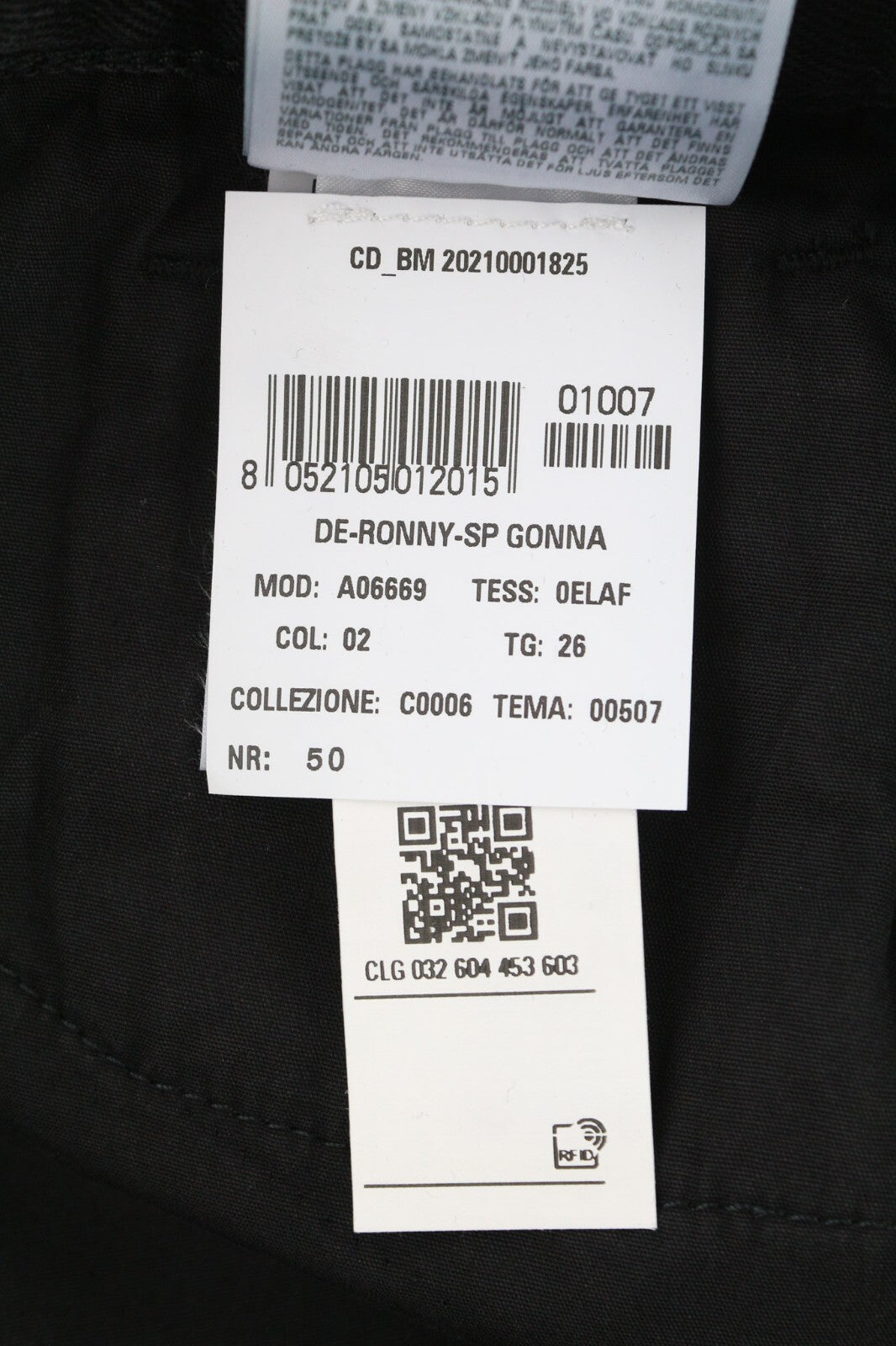 DIESEL De-Ronny-Sp Womens Skirt W26 Black Denim Belted Washed Back Split