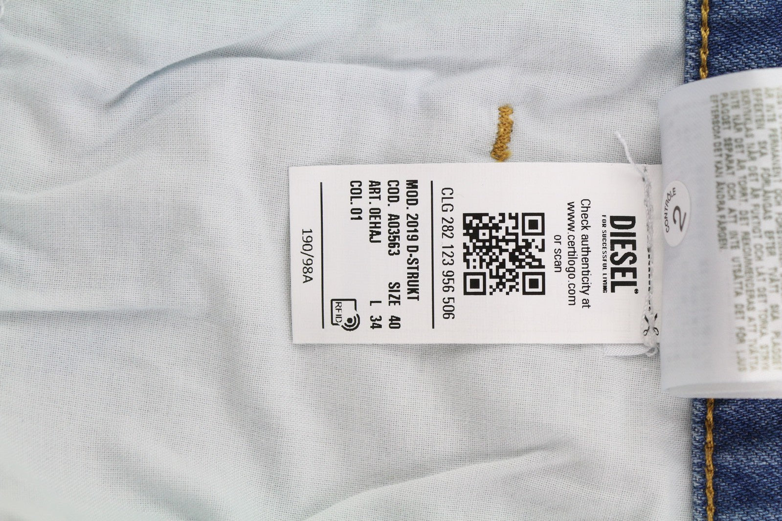 DIESEL 2019 D-Strukt 0EHAJ Mens Jeans W40/L34 Mid Waist Slim Washed Blue