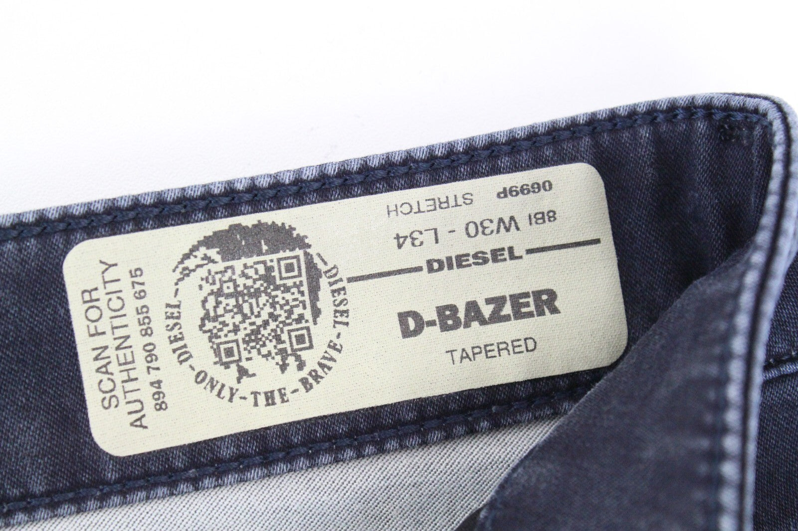 DIESEL D-Bazer 0699P Men's Jeans W30/L34 Denim Cotton Stretch Blue Taper Fit