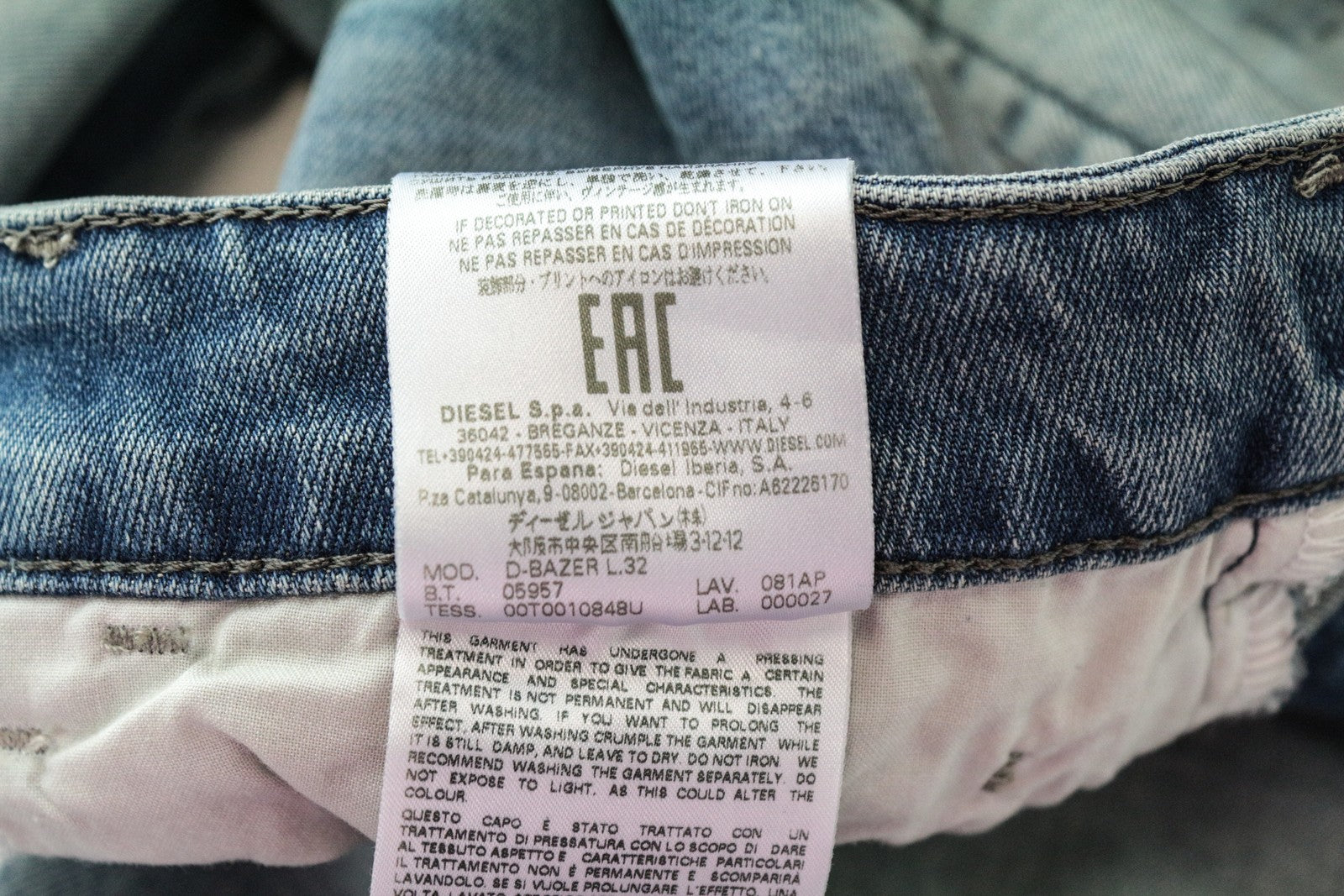 DIESEL D-Bazer 081AP Men's Jeans W29/L32 Light Blue Cotton Wash Taper Fit