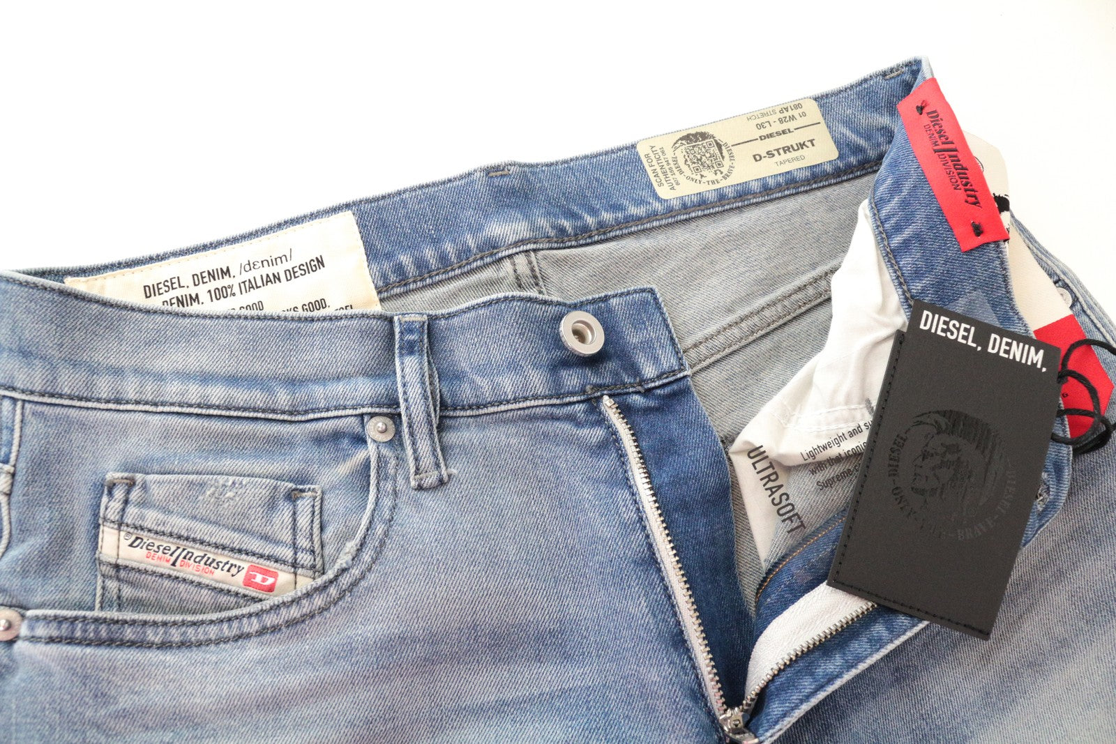 DIESEL D-Bazer 081AP Men's Jeans W28/L30 Light Blue Tapered Cotton Stretch Soft