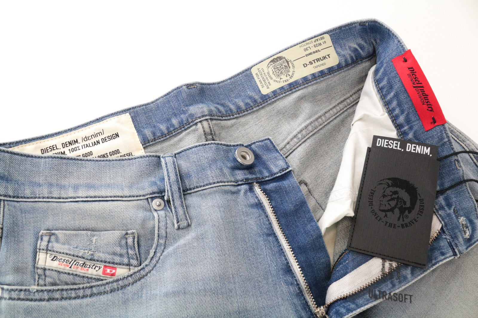 DIESEL D-Bazer 081AP Men's Jeans W29/L30 Blue Tapered Fit Cotton 5-Pocket