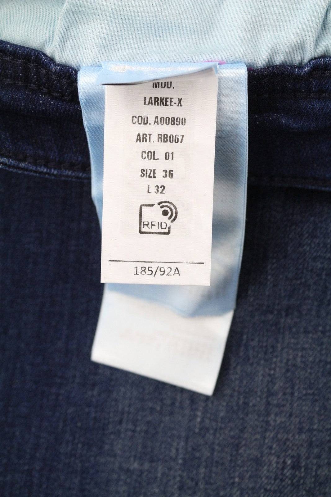 DIESEL 1985 Larkee RB067 Men Jeans W36/L32 Straight Fit Buttoned Washed Blue