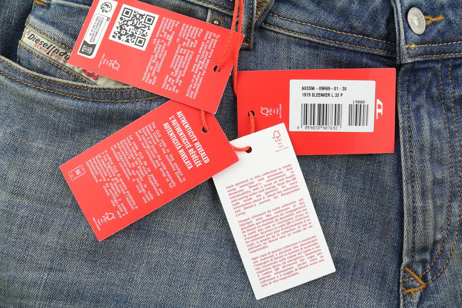 DIESEL 1979 Sleenker 09H69 Men Jeans W38/L32 Skinny Low Waist Zip Blue RRP€225