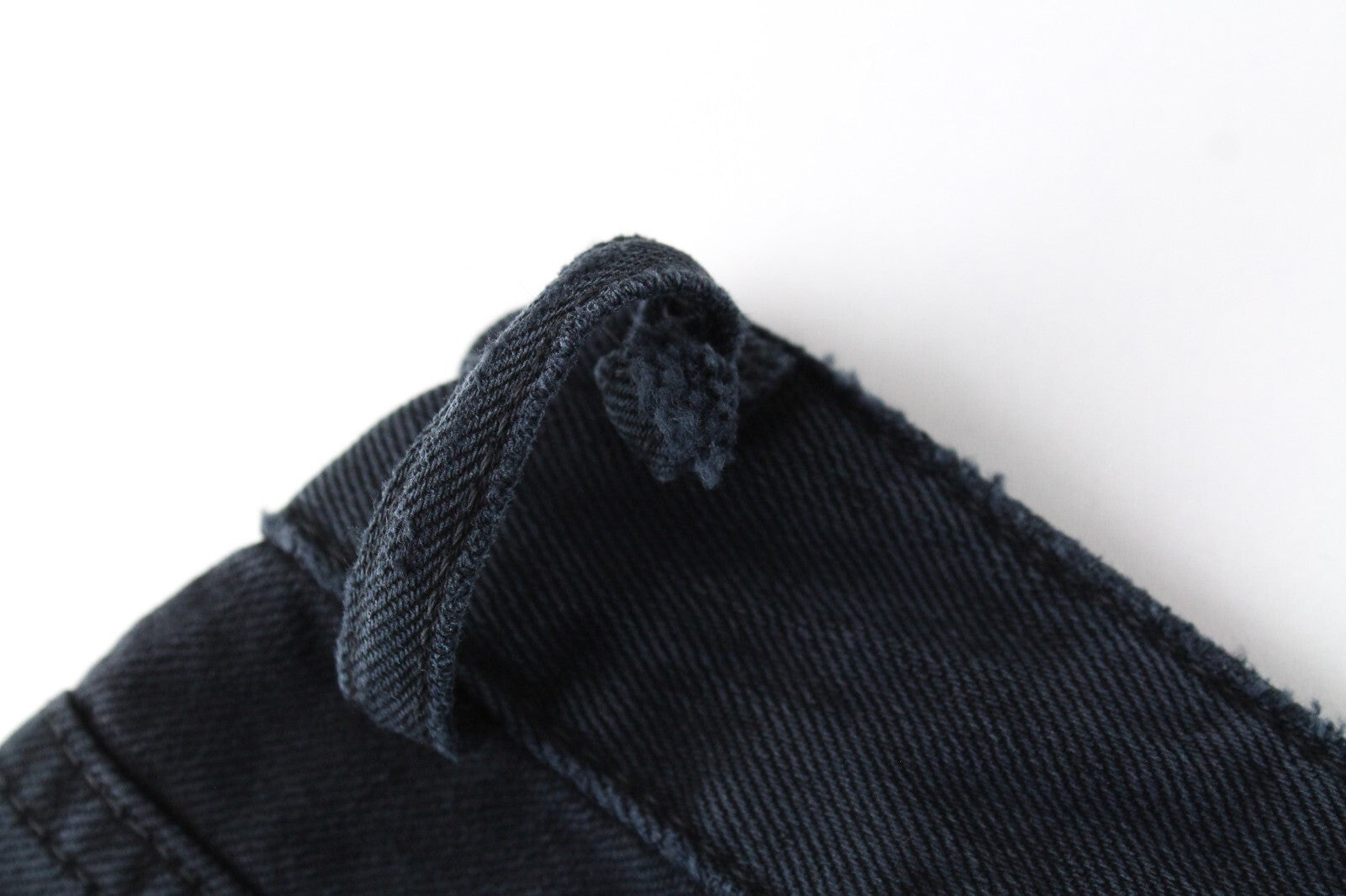 DIESEL Neekhol 084PM Womens W30/L32 Ripped Straight Jeans Dark Blue Cotton