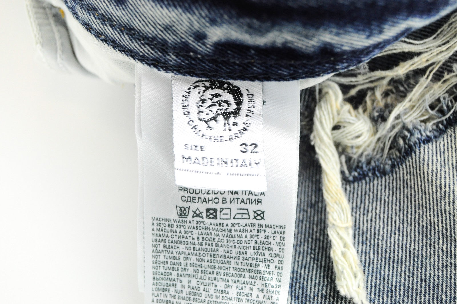 DIESEL Dagh-XP 084ZS Mens Jeans W32/L32 Straight Blue Washed  Cotton