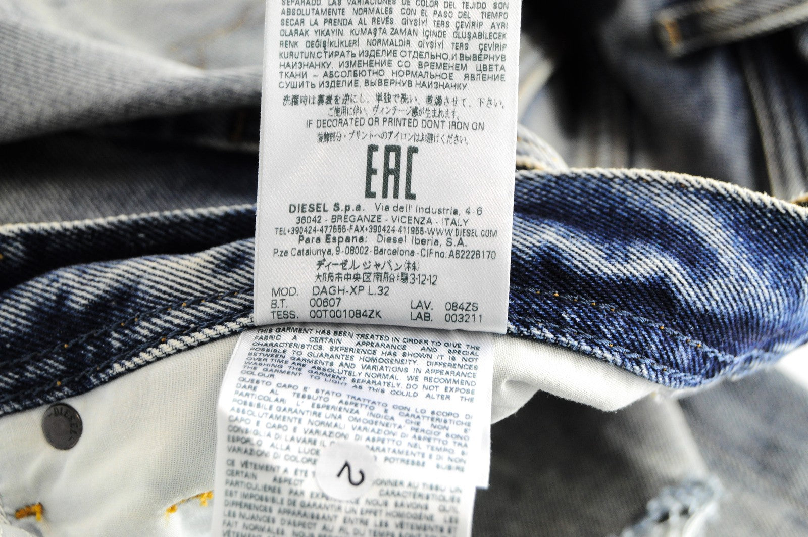 DIESEL Dagh-XP 084ZS Mens Jeans W32/L32 Straight Blue Washed  Cotton