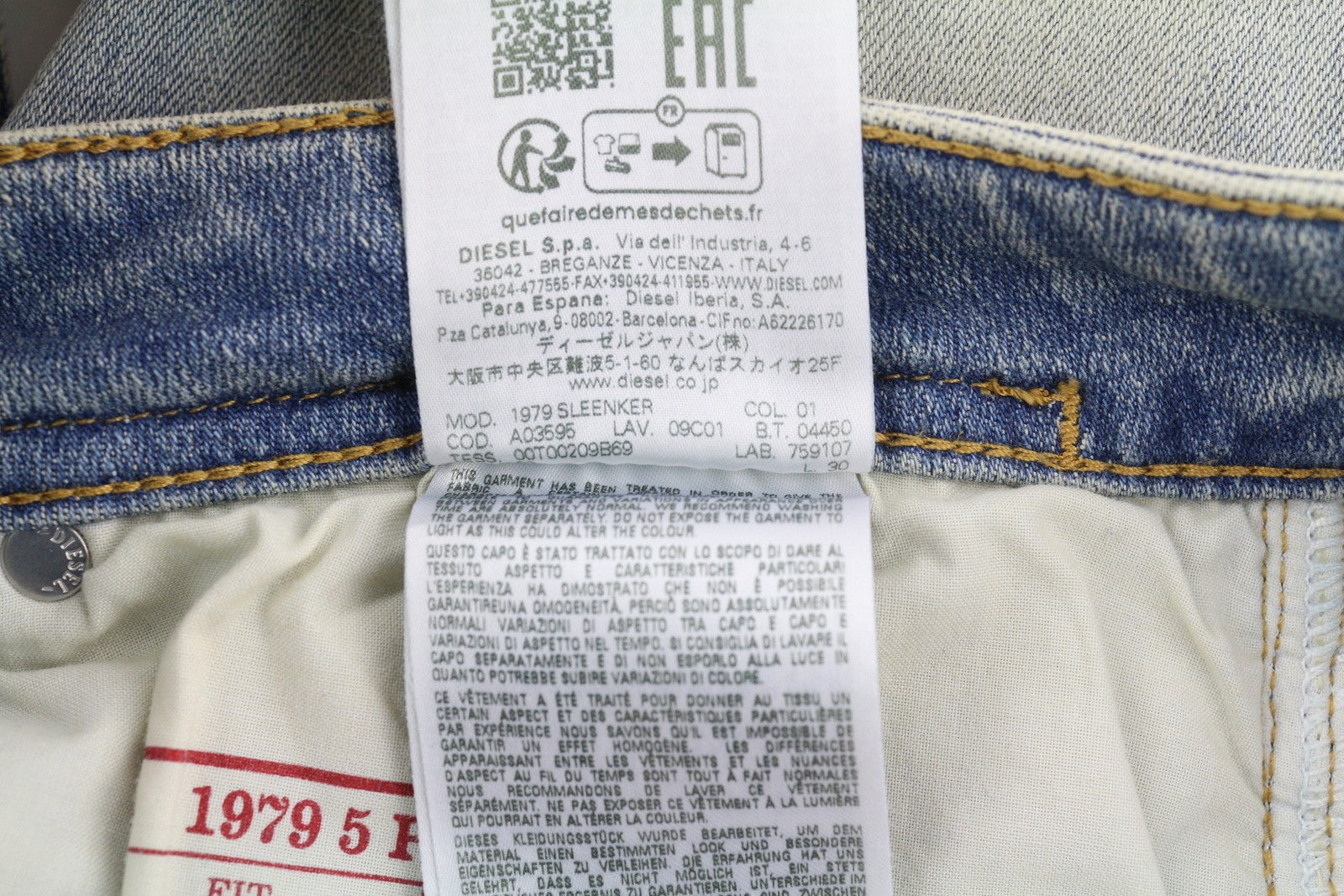 DIESEL 1979 Sleenker E9C01 Men Jeans W32/L30 Skinny Distress Blue RRP€275