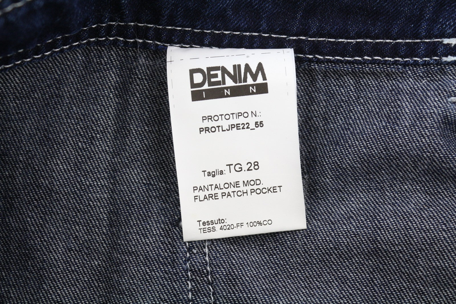 LIU JO Flare Patch Pocket Women Jeans W28 Unfinished Hems Zip Dark Blue Denim