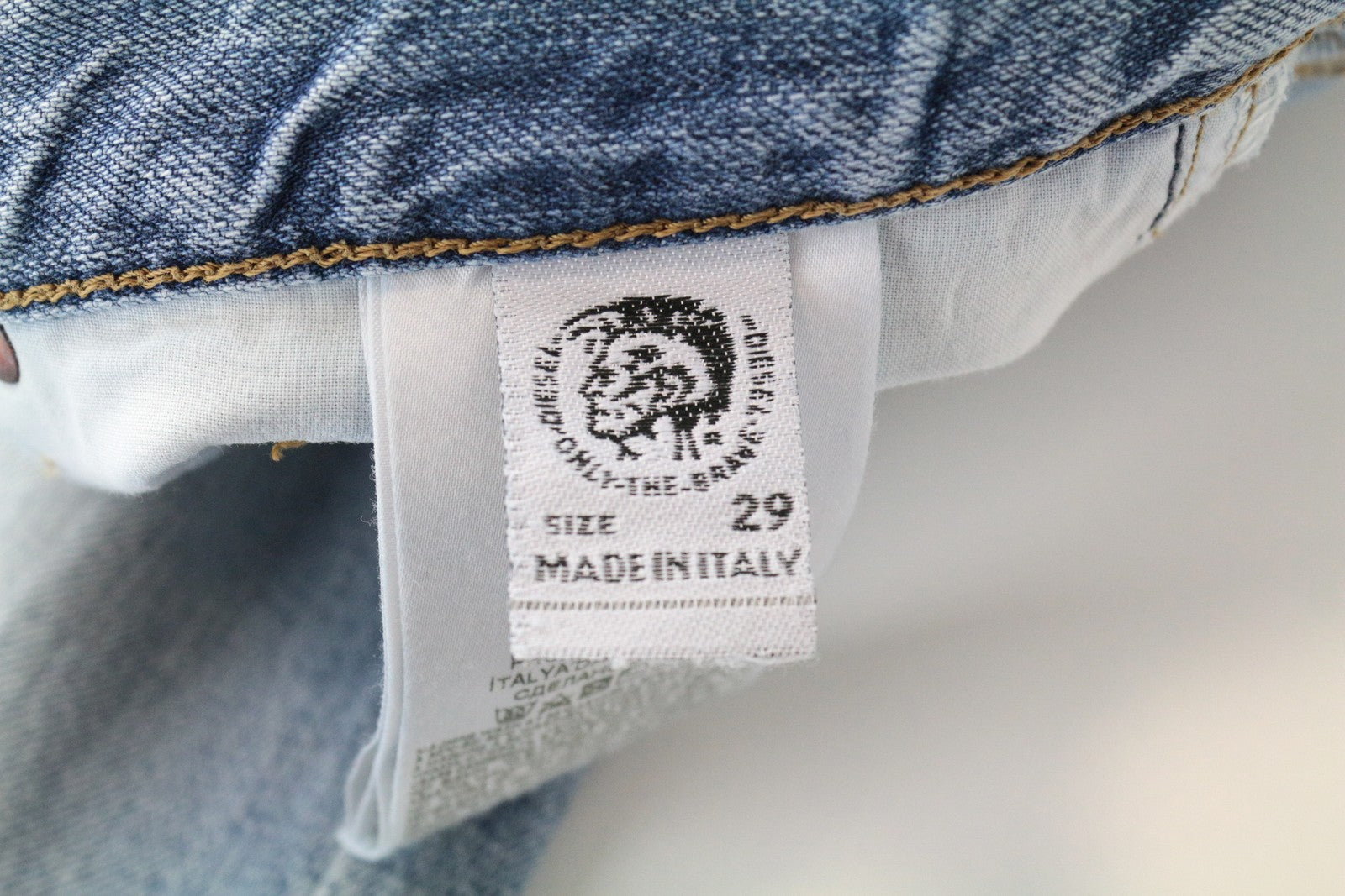 DIESEL Mharky 080AF W29/L32 Blue Cotton Ripped Skinny Fit Jeans for Men's Washed