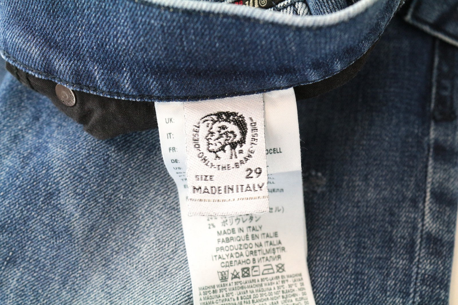 DIESEL D-Strukt 081AQ W29/L30 Taper Fit Blue Cotton Stretch Jeans for Men's Wash