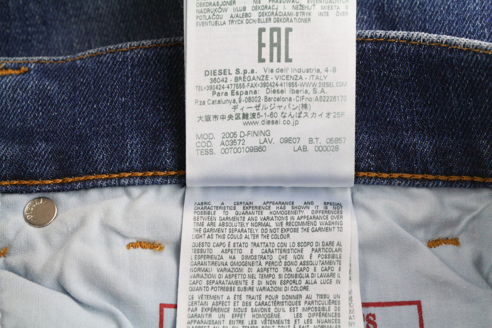 DIESEL 2005 D-Fining 09E07 Men Jeans W30/L30 Regular Fit Tapered Leg Distress