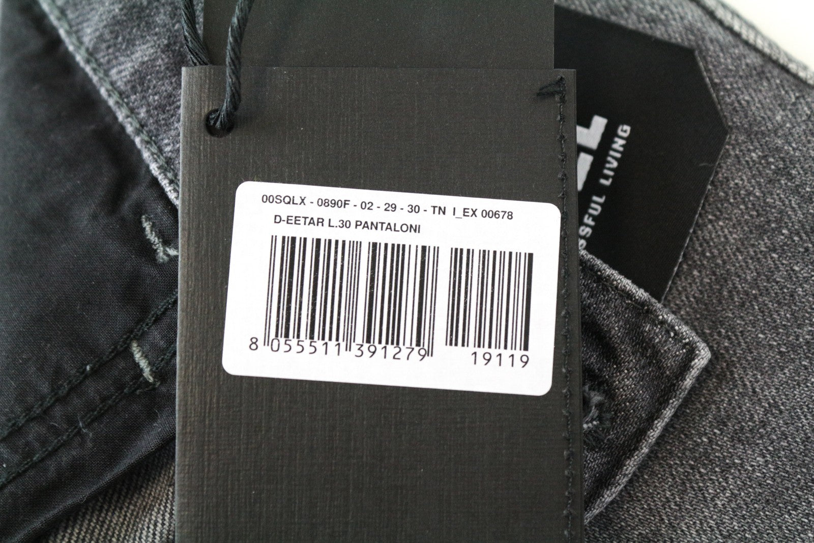 DIESEL D-Eetar 0890F W29/L30 Washed Ripped Grey Taper Jeans Stretch Cotton Men's