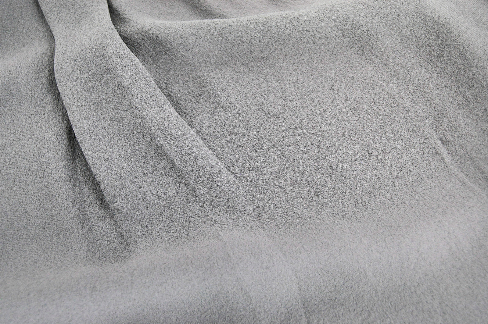 MASSIMO DUTTI Women Top S Sleeveless Round Neck Lightweight Pure Silk Gem Detail