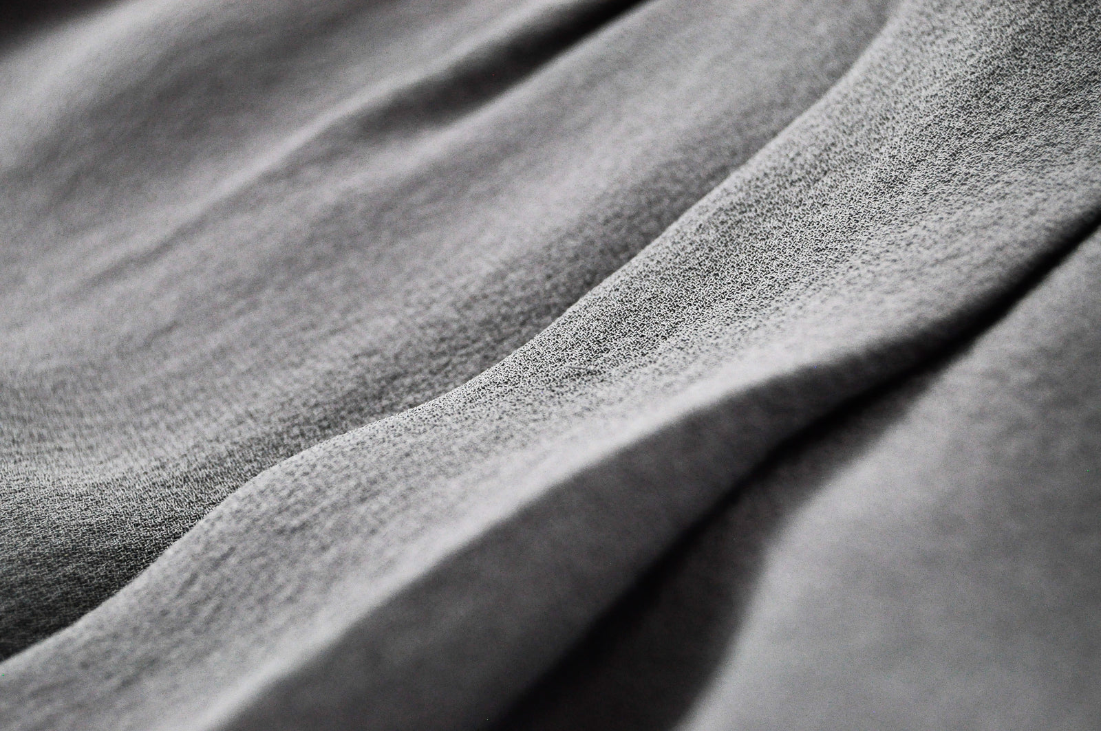 MASSIMO DUTTI Women Top S Sleeveless Round Neck Lightweight Pure Silk Gem Detail