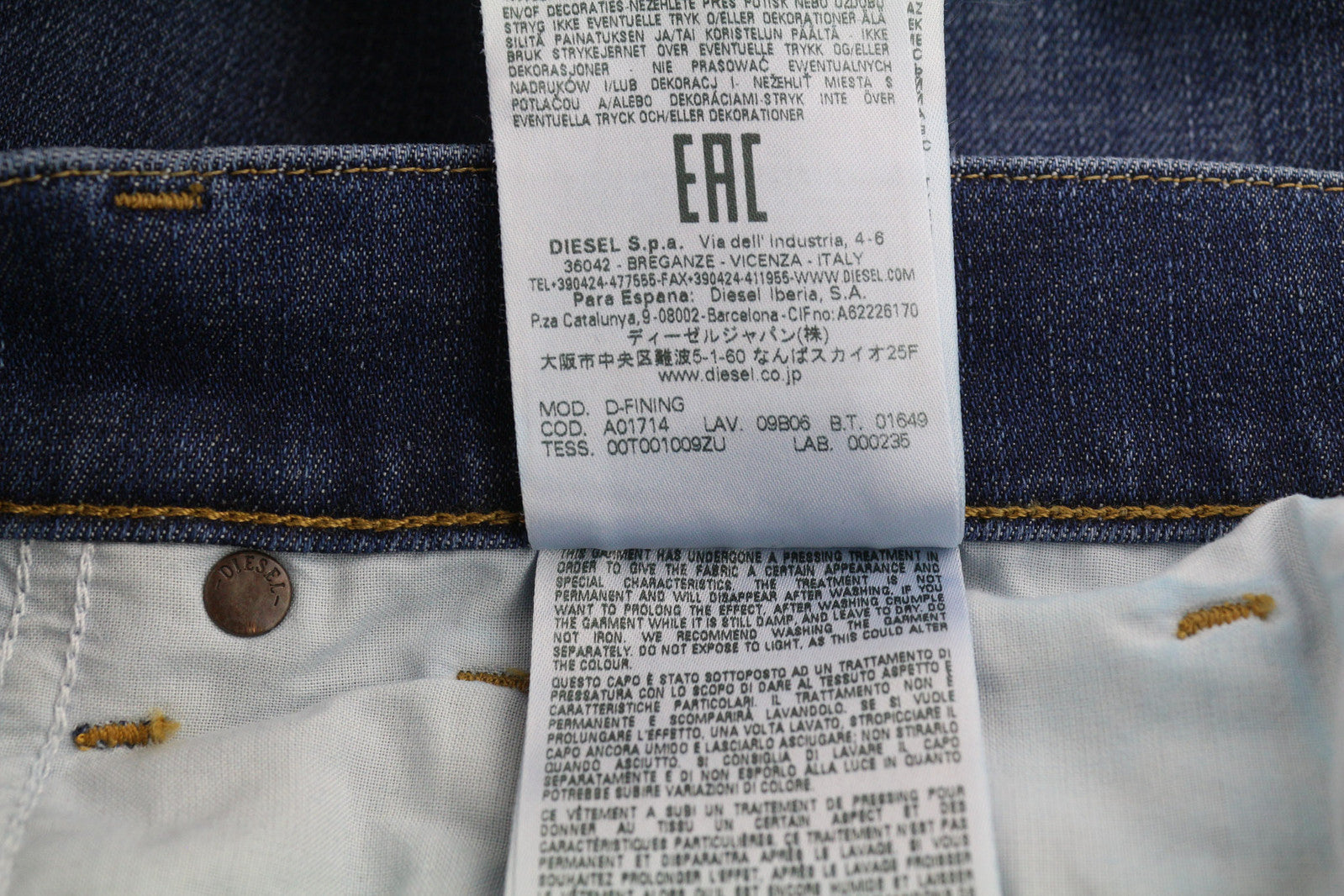 DIESEL D-Fining 09B06 Men Jeans W30/L30 Tapered Stretch Buttoned Washed Denim