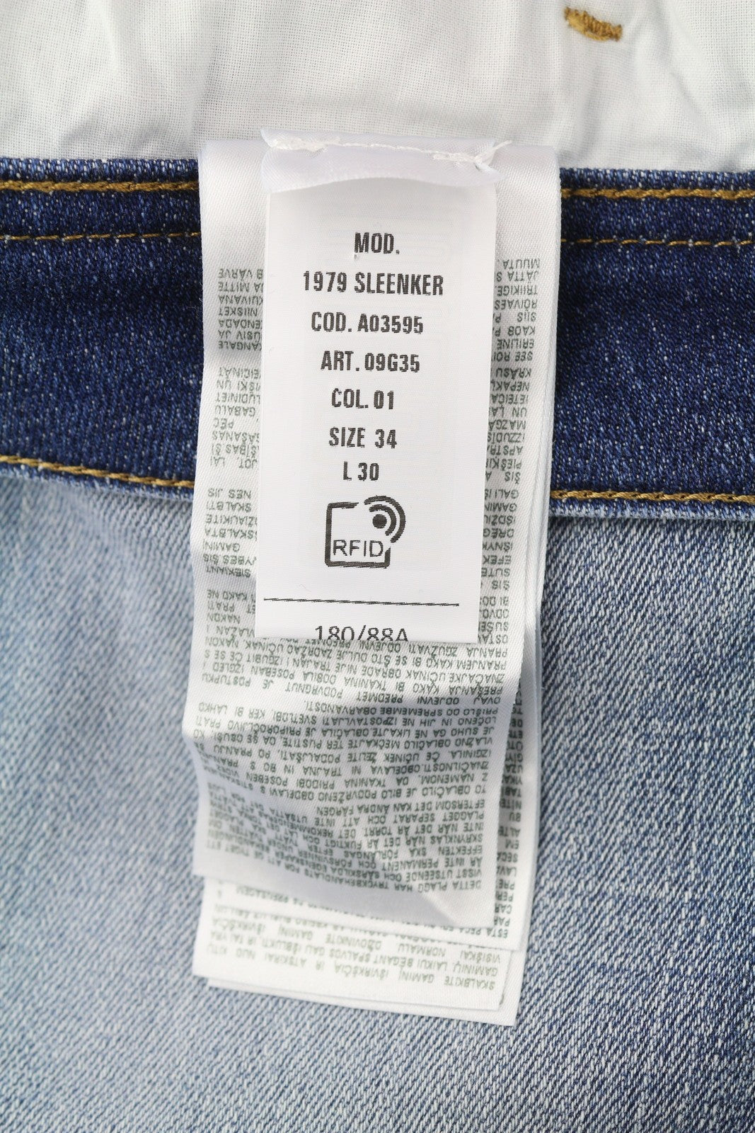 DIESEL 1979 Sleenker 09G35 Men Jeans W34/L30 Low Waist Skinny Blue RRP250