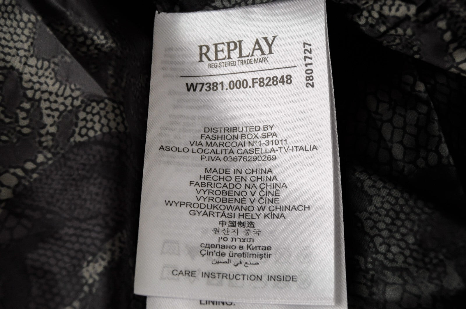 REPLAY Womens Jacket M Black Faux Fur Lined Hooded Padded Parka Long Sleeve