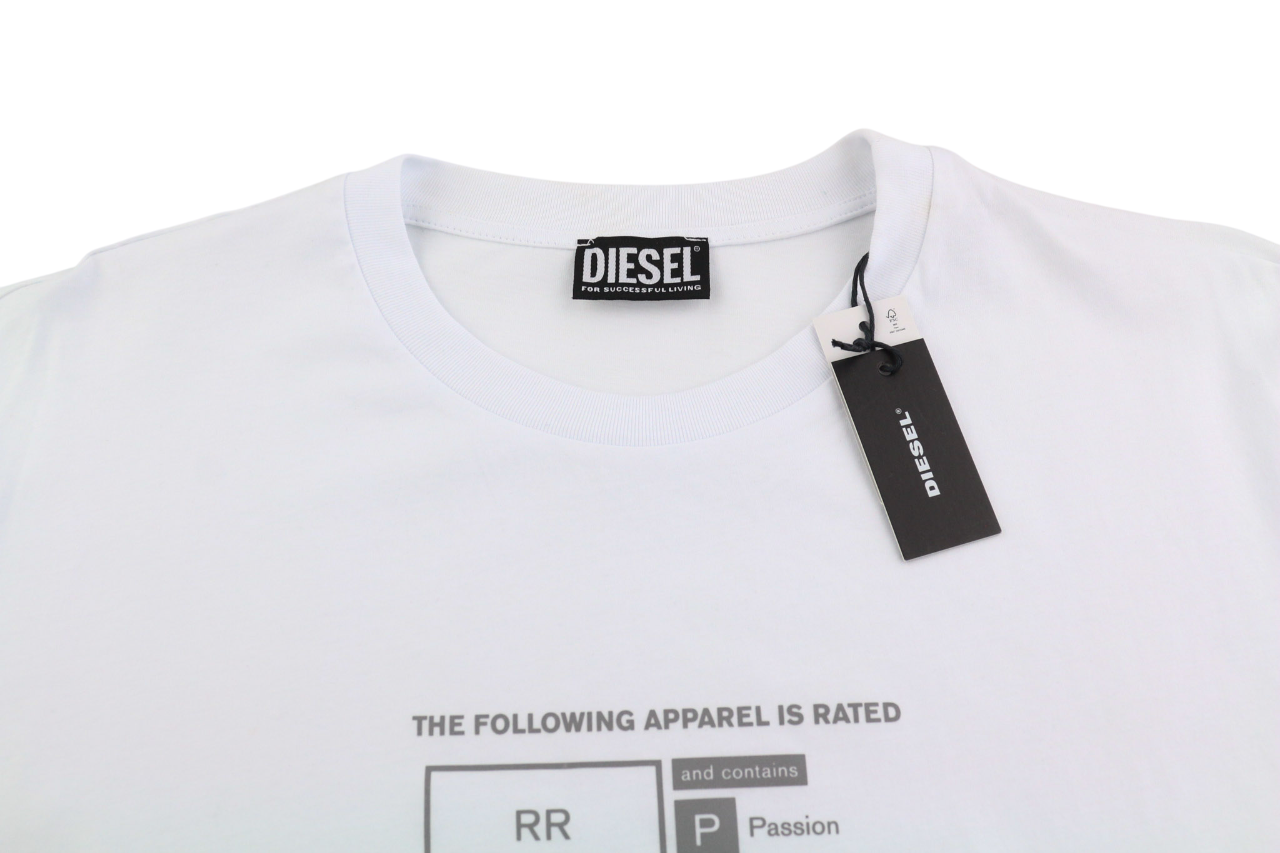 DIESEL T-Just-A35 vyriški marškinėliai XL dydžio, trumpomis rankovėmis, apvalia apykakle, priekyje, balti.