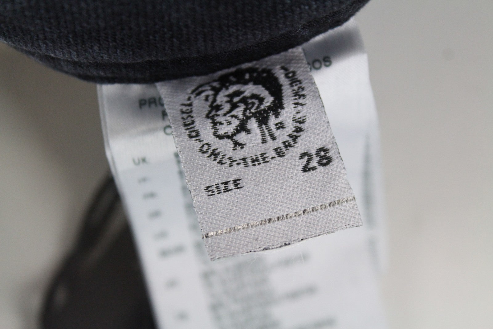 DIESEL Thommer 084NK mens Jeans W28/L30 Slim Skinny stretchy Cotton Dark Blue